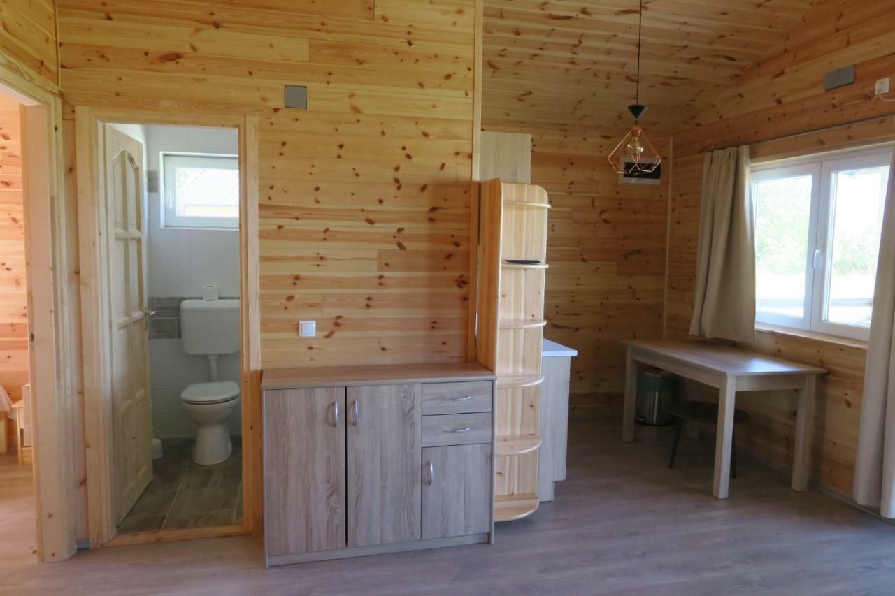 Napsugar Club Es Panzio Bed & Breakfast Fonyód Екстериор снимка